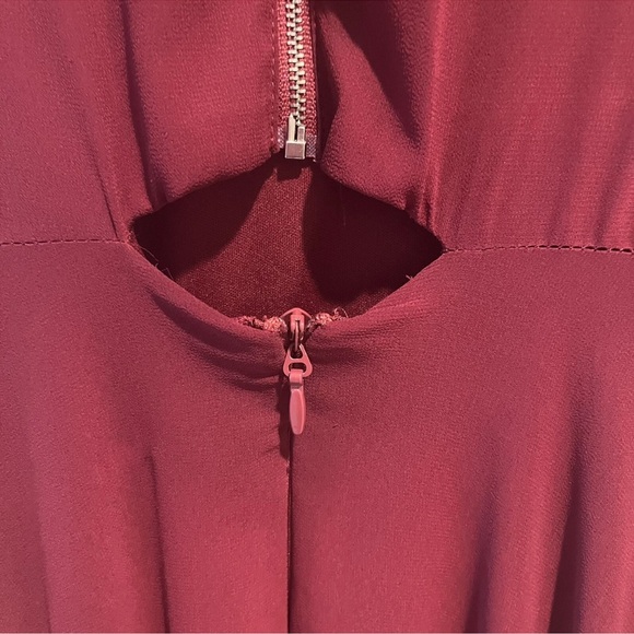 Lulus Flutter Sleeve Burgundy Chiffon Dress Cut Out Back 2XL Slit Skirt Cocktail - Picture 7 of 9